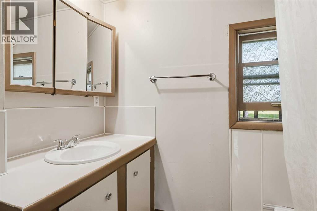 10 & 20, 33141 Range Road 14 - Image 35