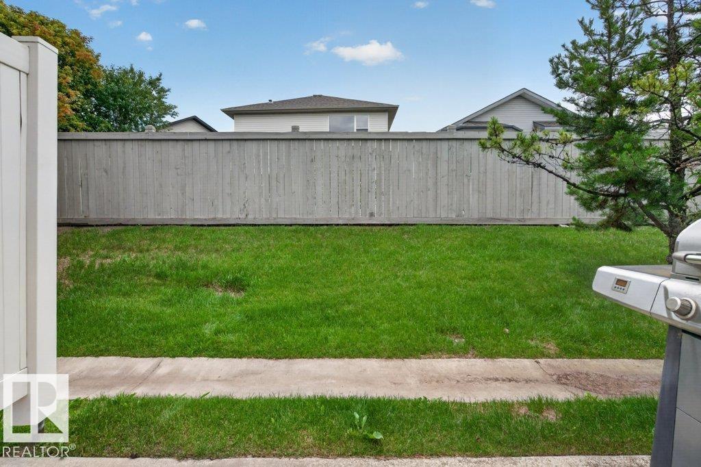 #10 2816 34 AV NW - 26
