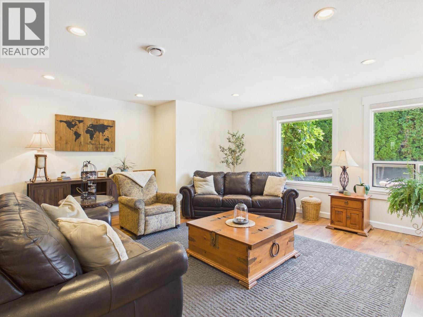 22 Willow Crescent - 9