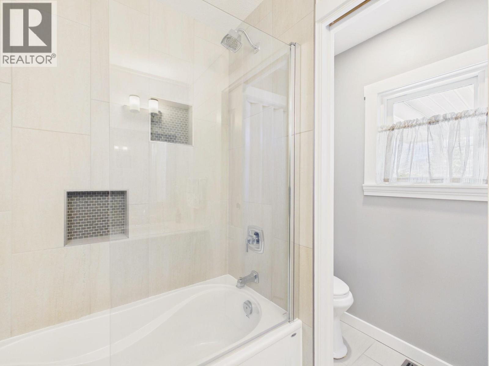 22 Willow Crescent - 49