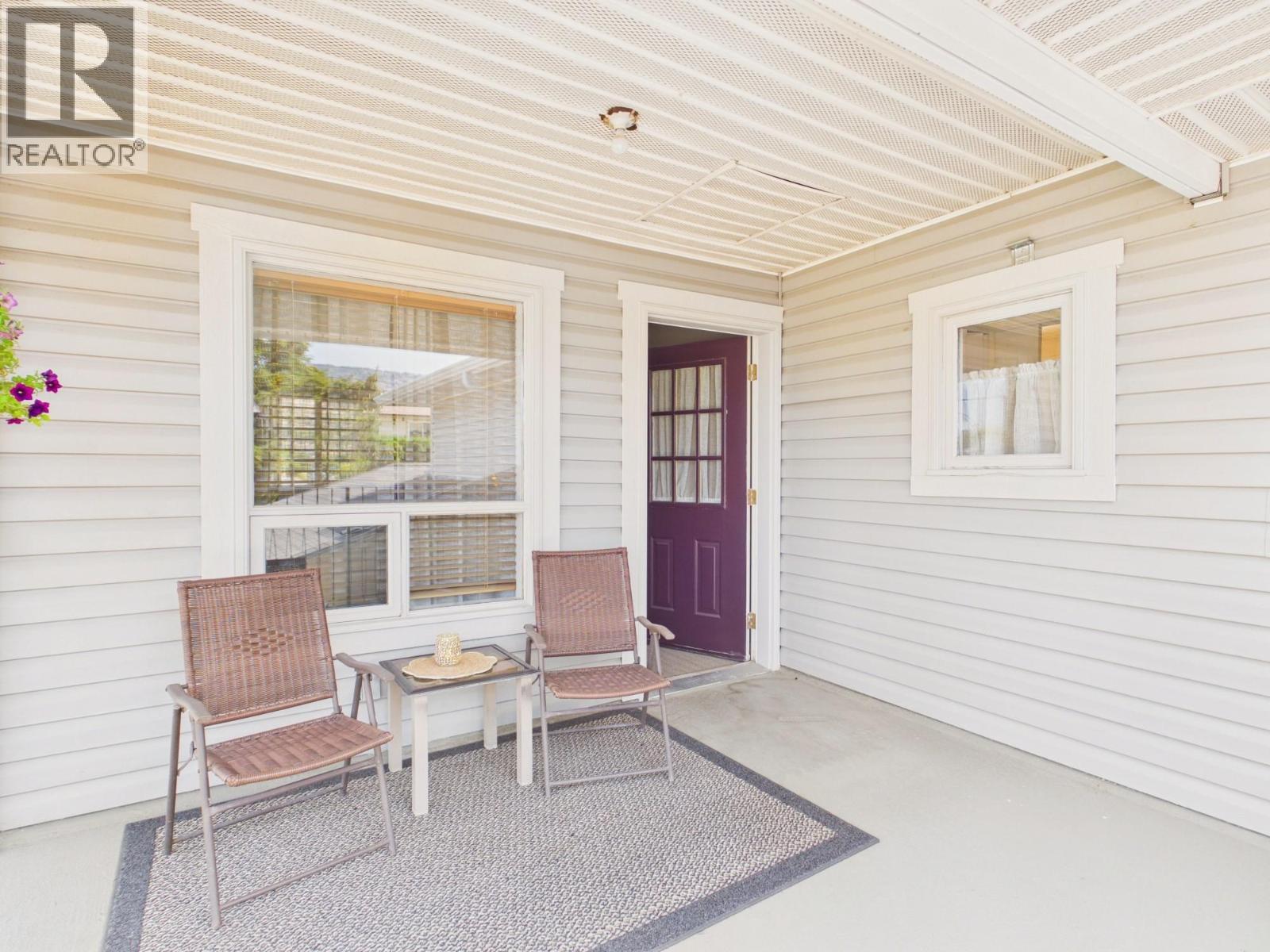 22 Willow Crescent - 38