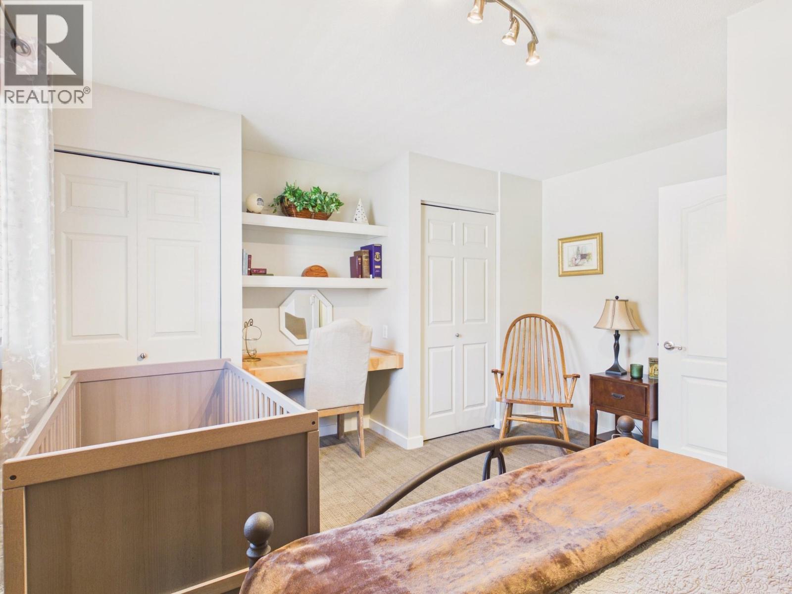 22 Willow Crescent - 41