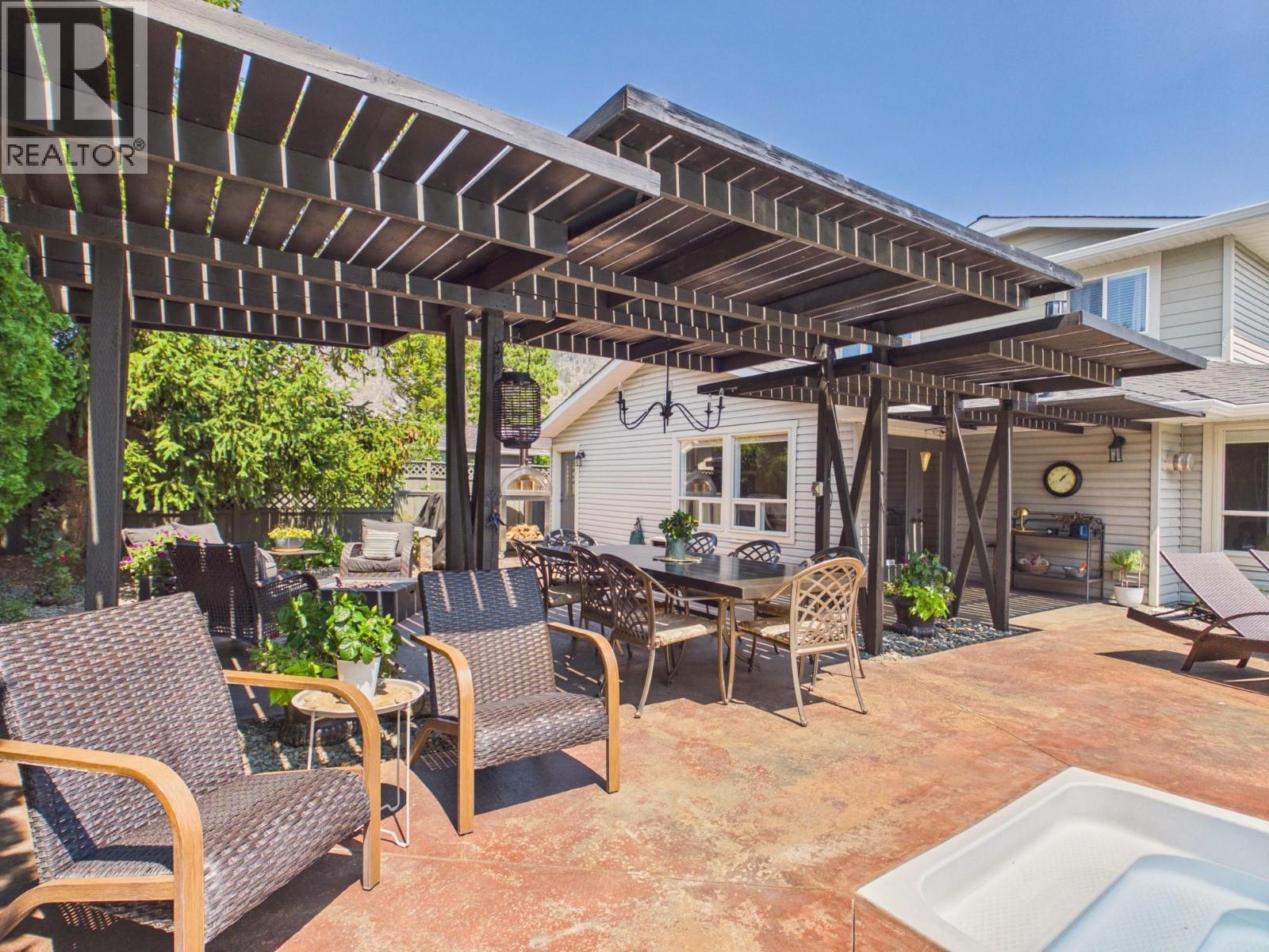 22 Willow Crescent - 35