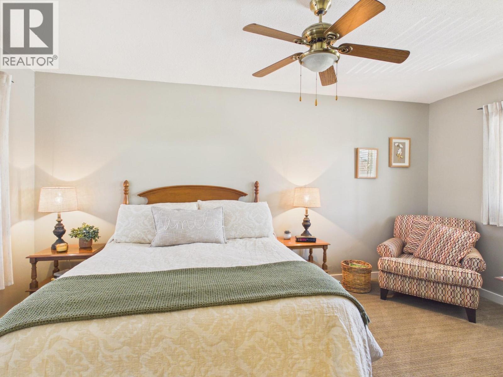 22 Willow Crescent - 45