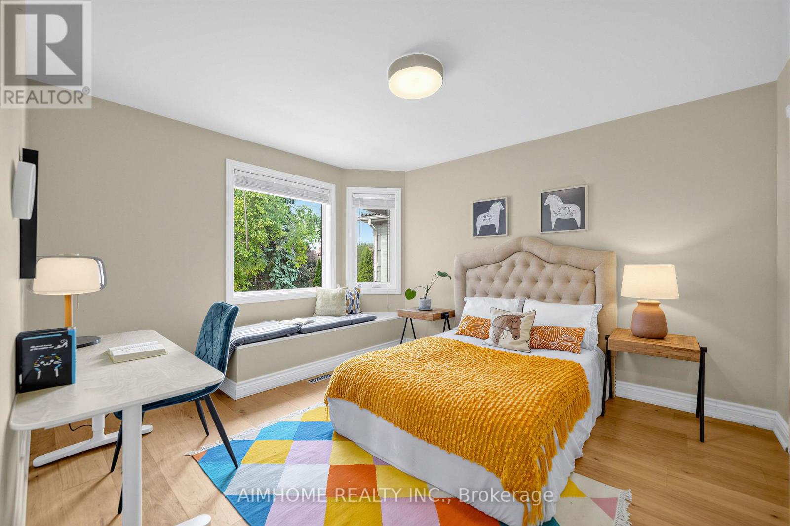68 AITKEN CIRCLE - 22