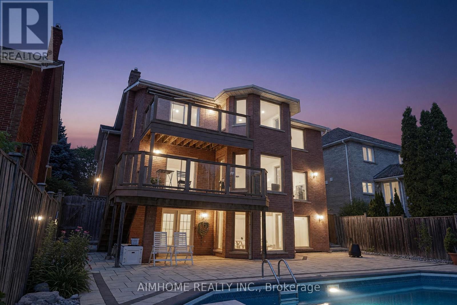 68 AITKEN CIRCLE - 46