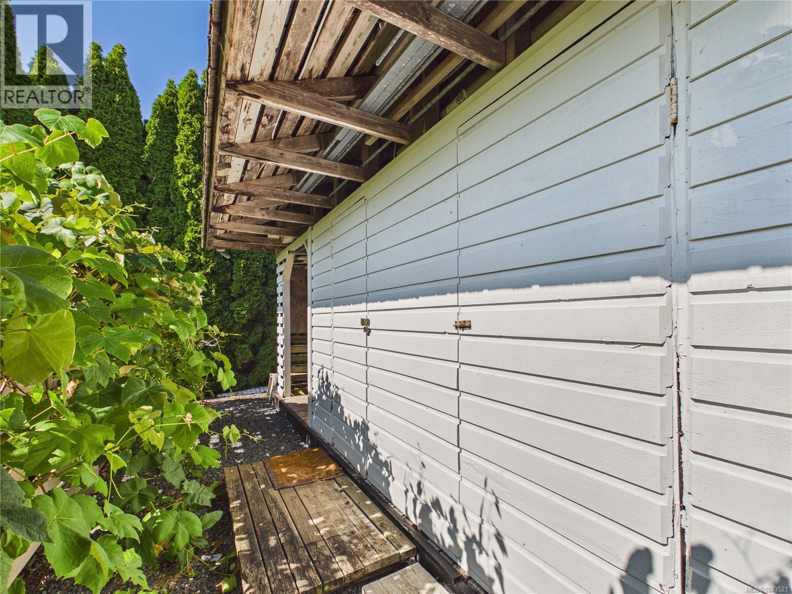 1650 Admiral Tryon Blvd - 19