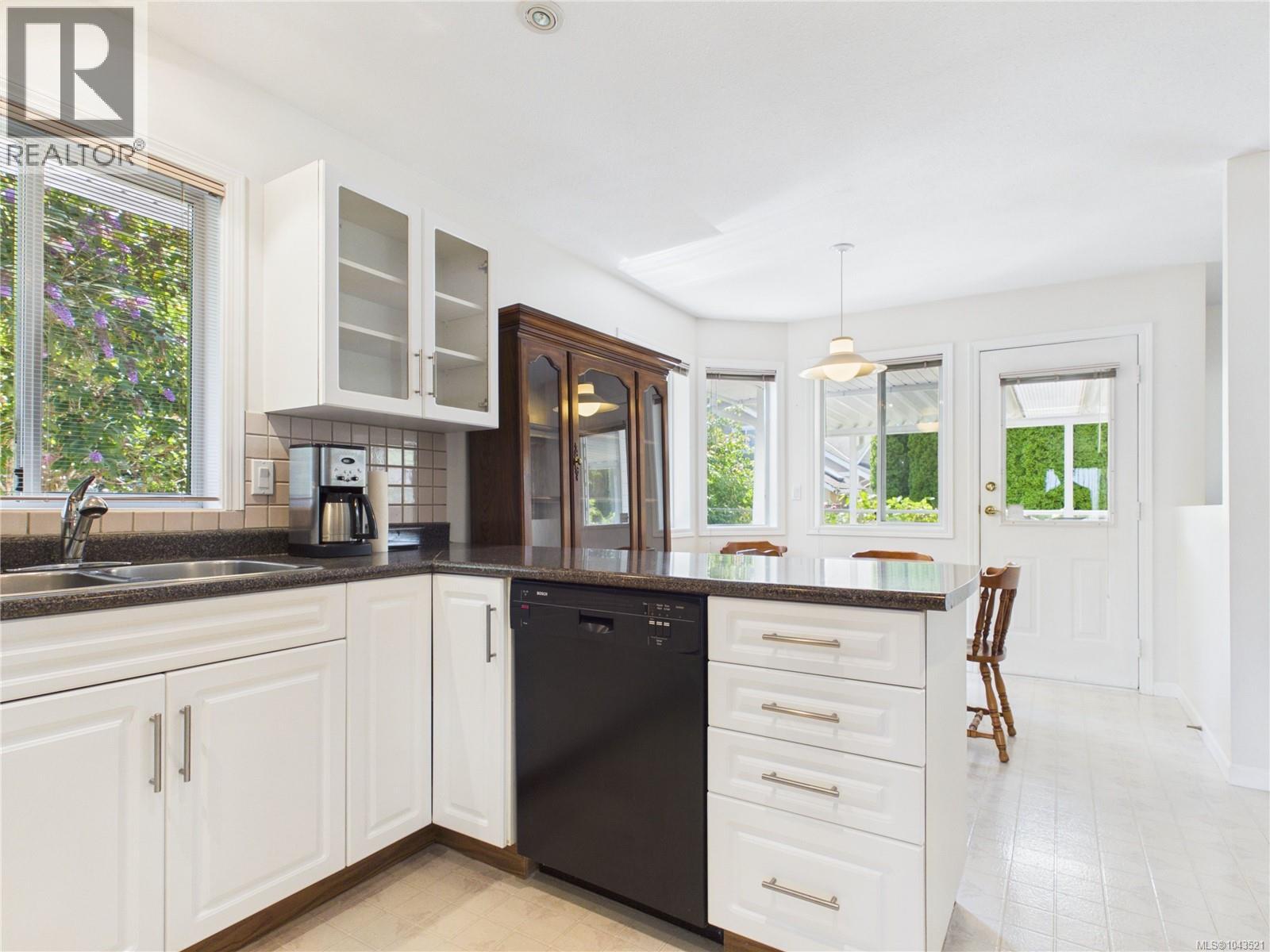 1650 Admiral Tryon Blvd - 37