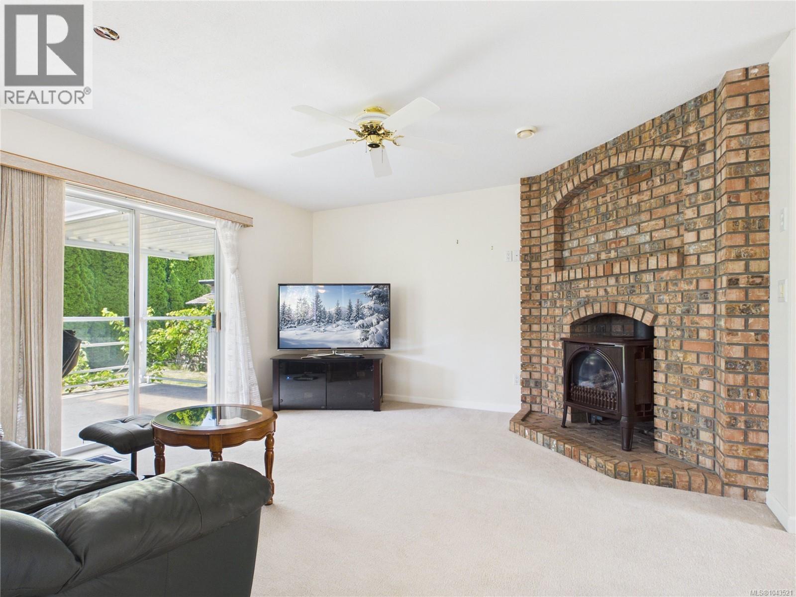 1650 Admiral Tryon Blvd - 56