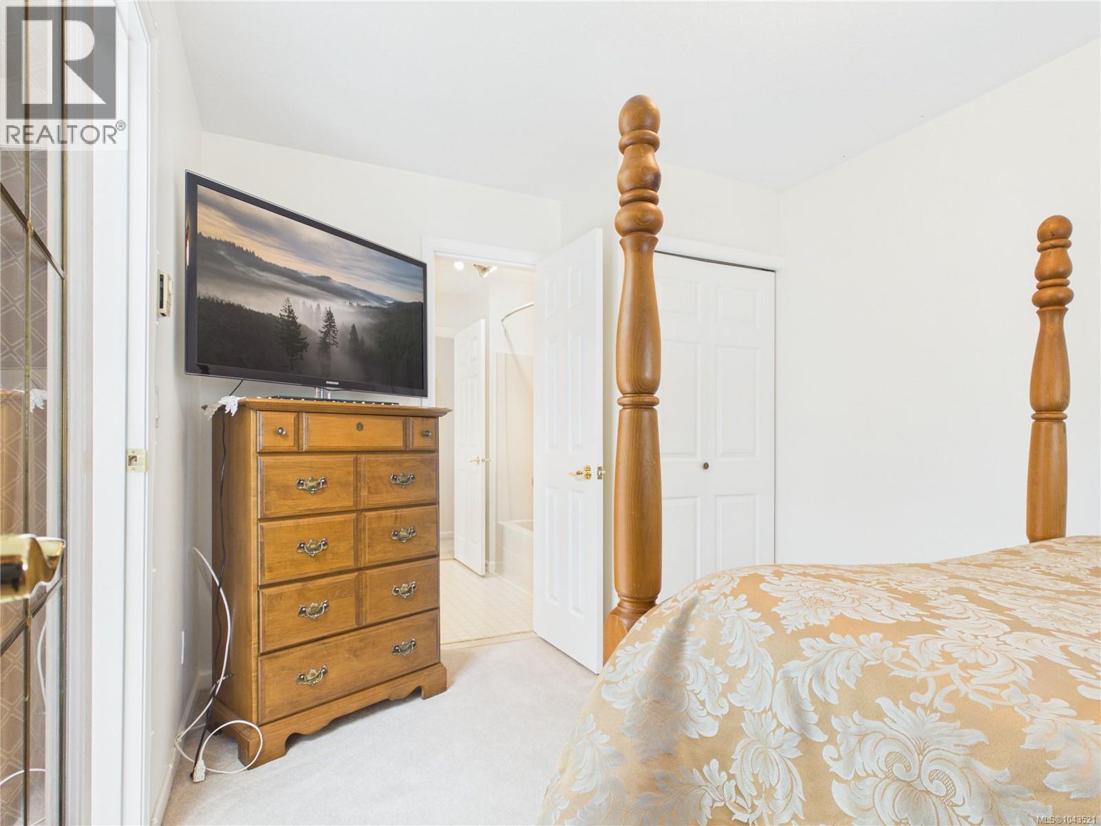 1650 Admiral Tryon Blvd - 80