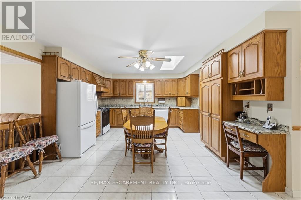 546 DICENZO DRIVE - 14