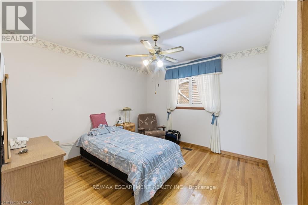 546 DICENZO DRIVE - 21