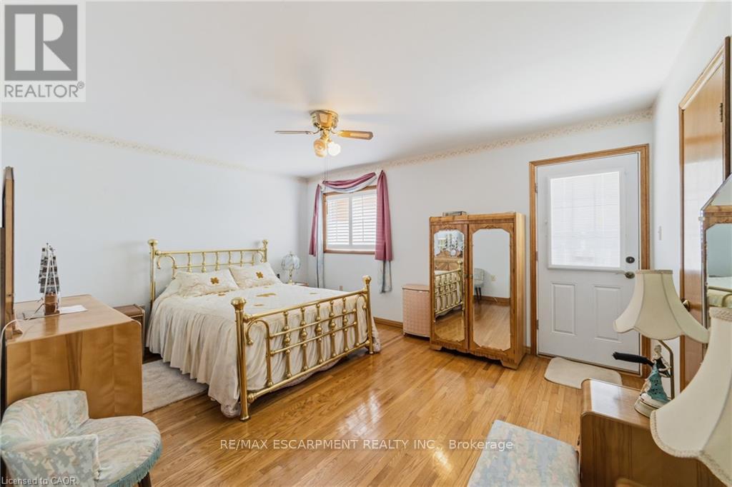 546 DICENZO DRIVE - 24