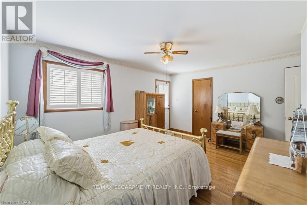 546 DICENZO DRIVE - 25