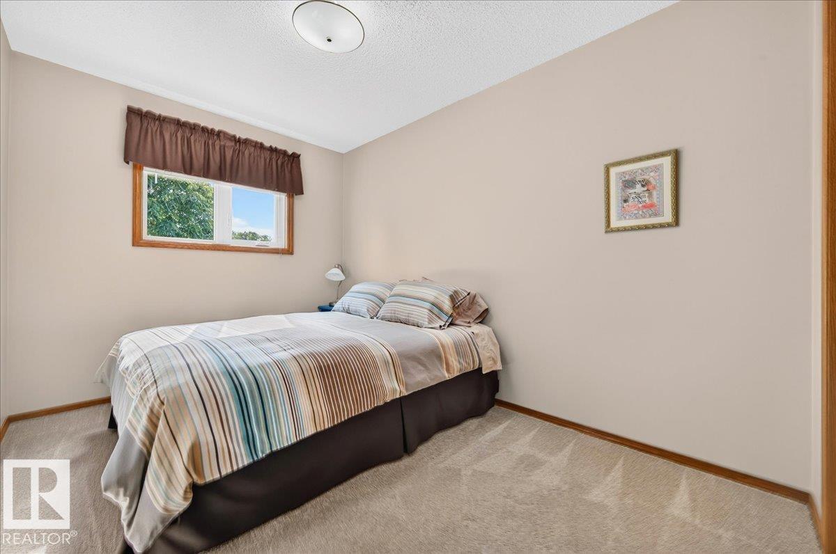 10 WESTMEWS - 46