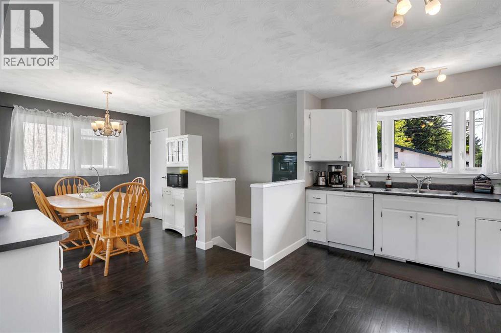 249 Acadia Drive SE - 6