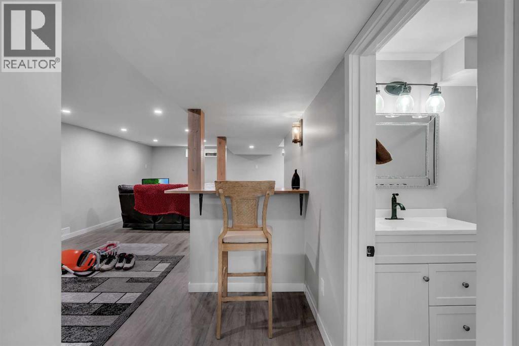 249 Acadia Drive SE - 28