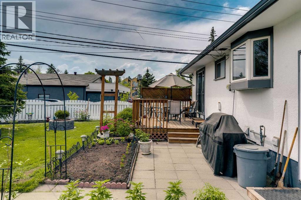 249 Acadia Drive SE - 37