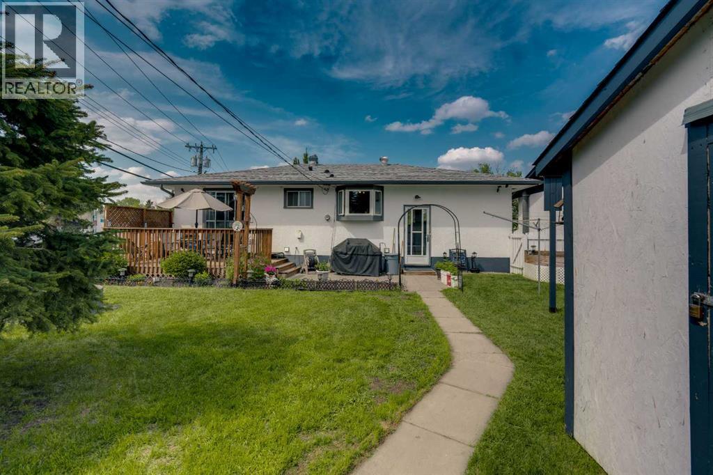 249 Acadia Drive SE - 32