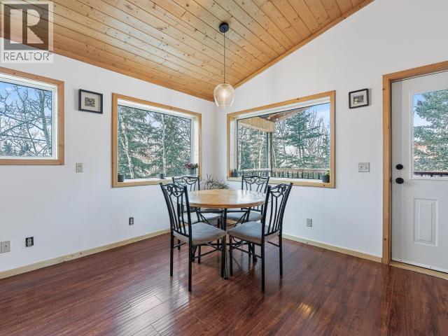 104 KENNEDY STREET - 12
