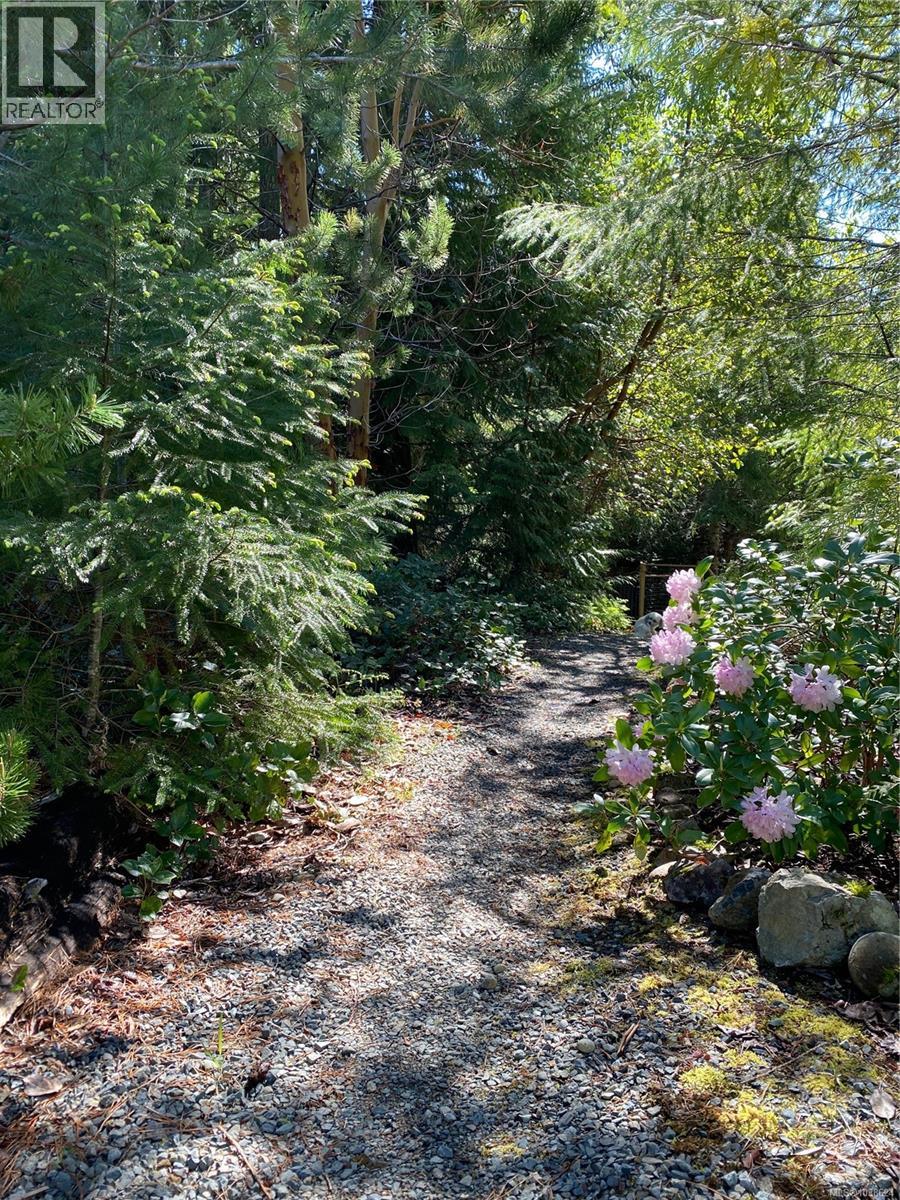 1571 Meadowood Way - 41