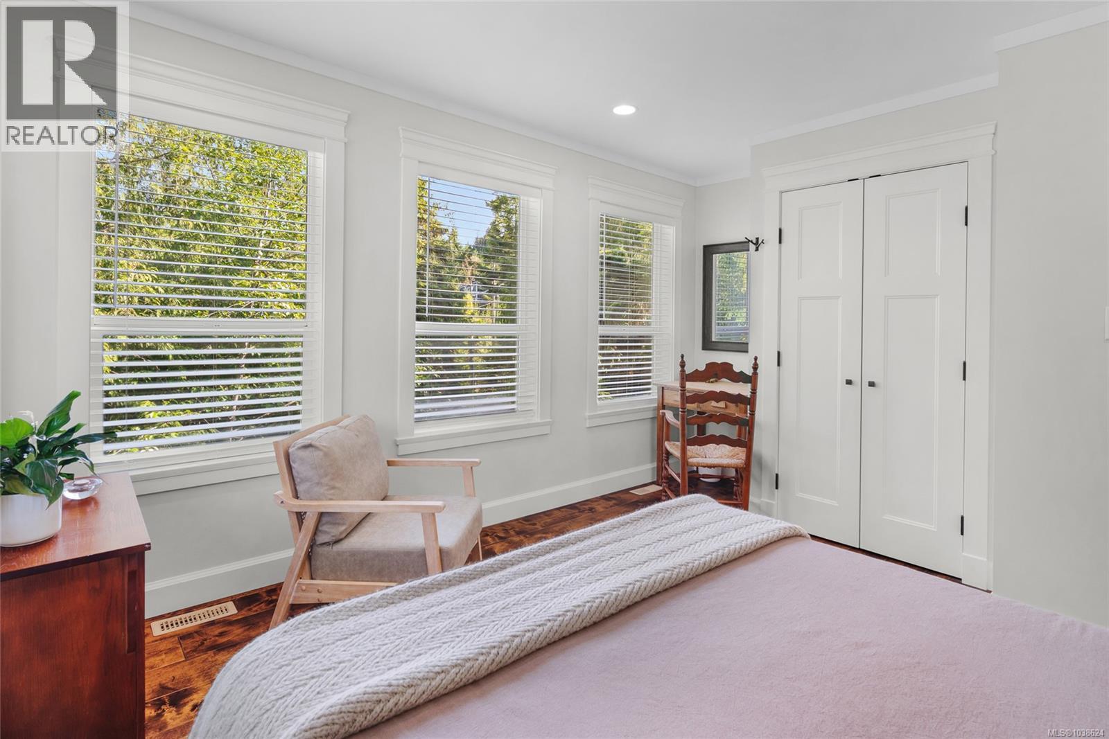 1571 Meadowood Way - 22