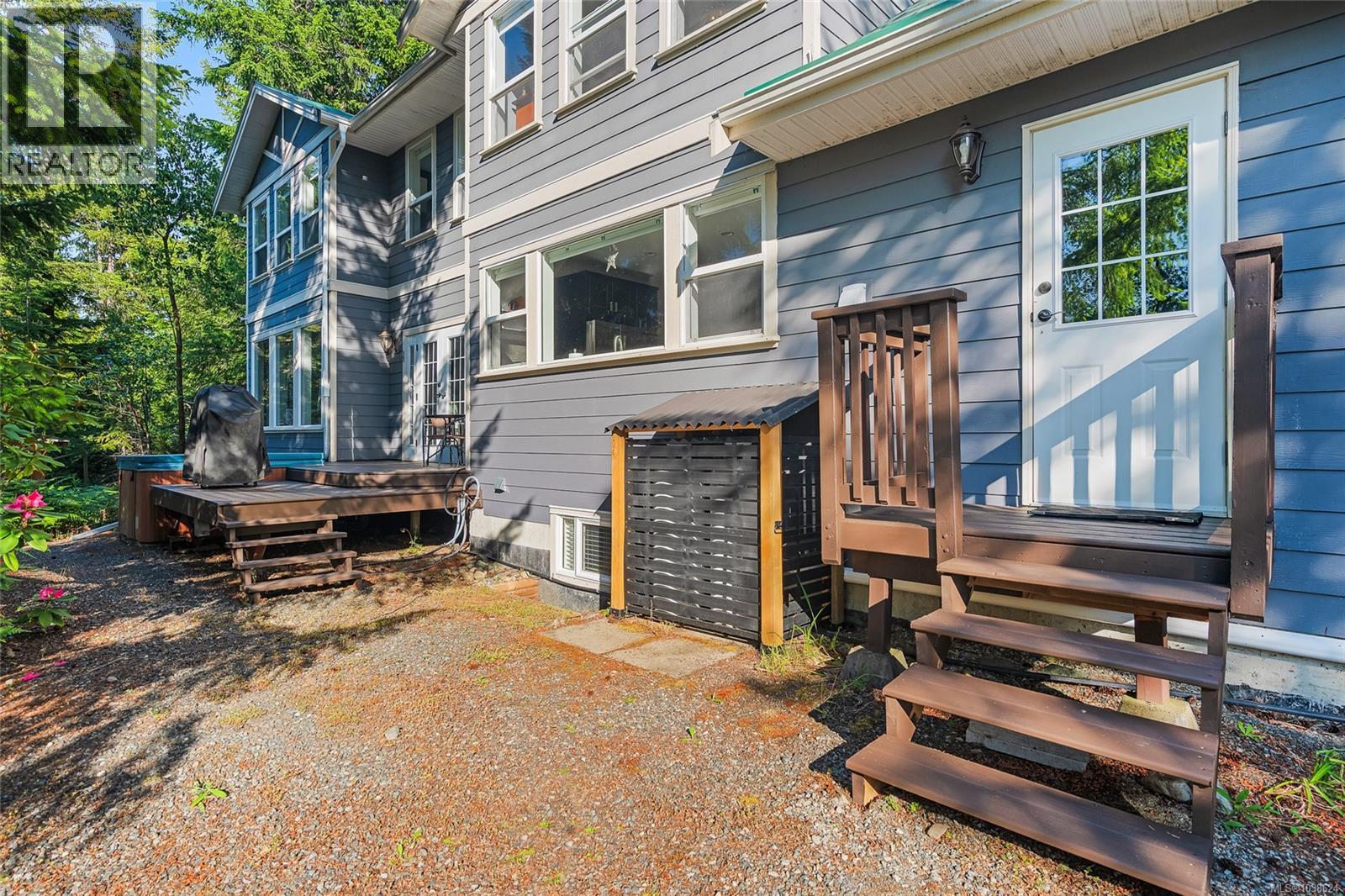 1571 Meadowood Way - 35