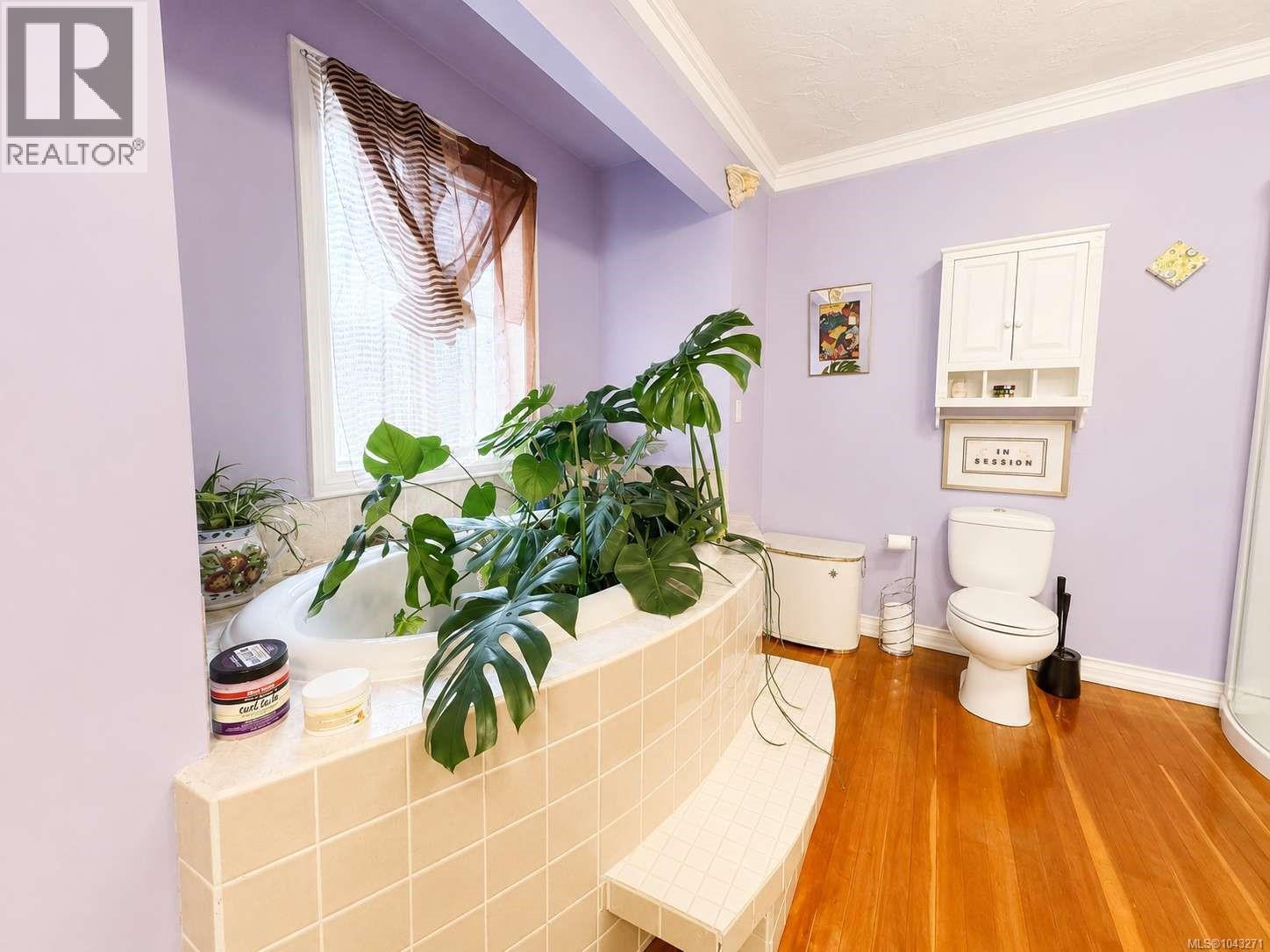 2738 12th Ave - 23