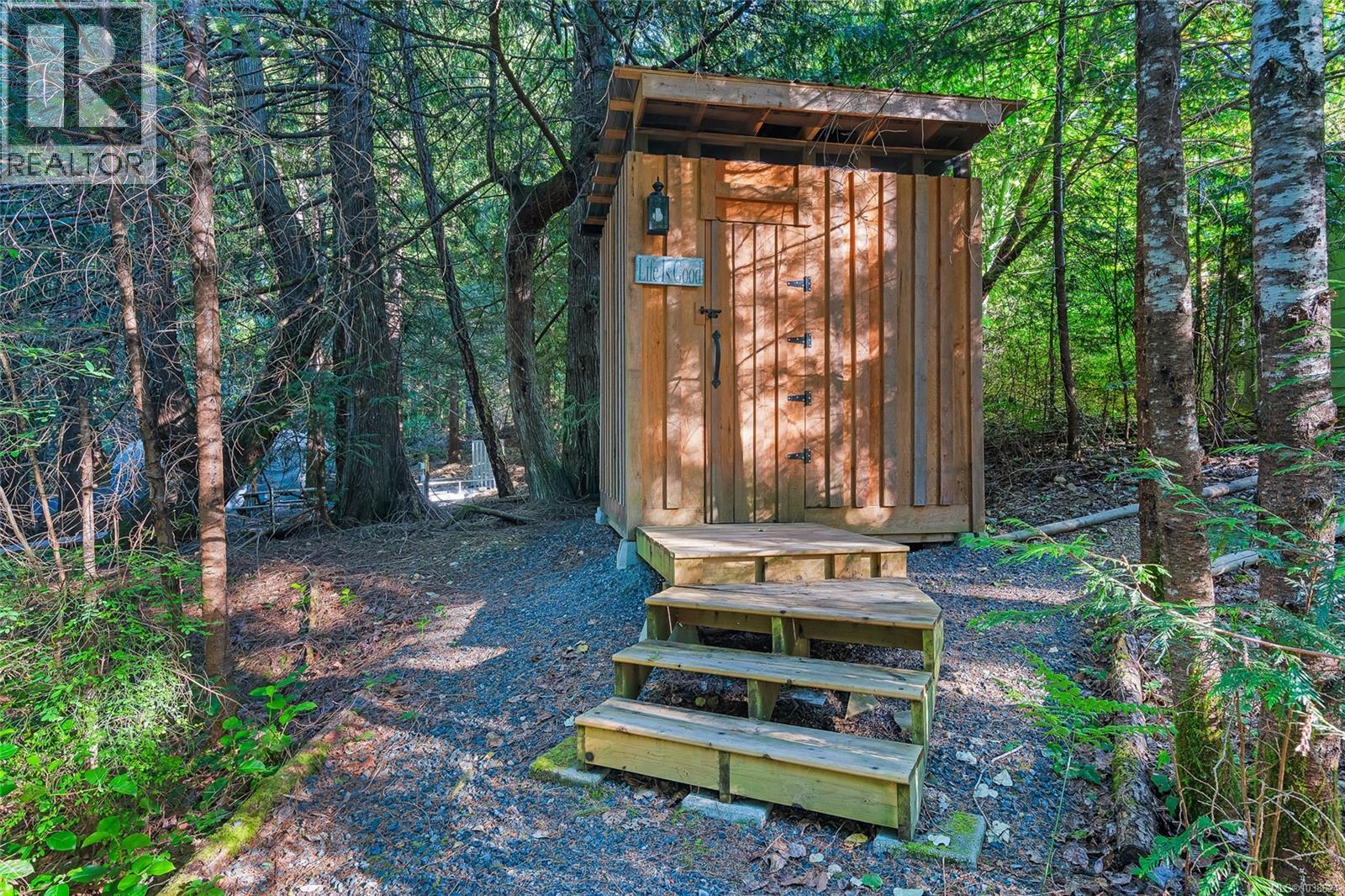 1571 Meadowood Way - 38