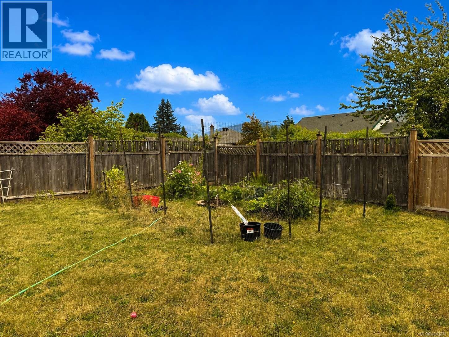 2738 12th Ave - 8