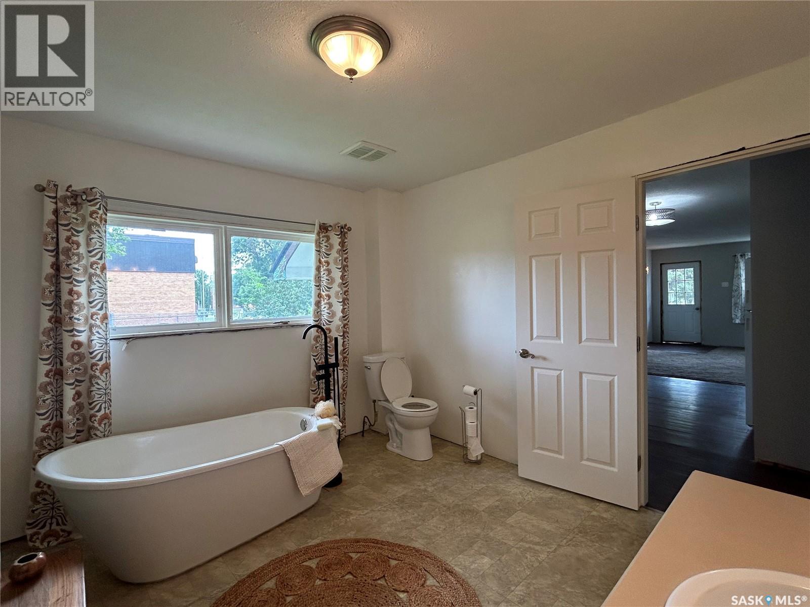 806 5th AVENUE SW - 16
