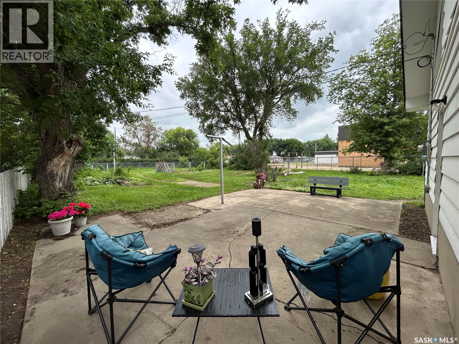 806 5th AVENUE SW - 18