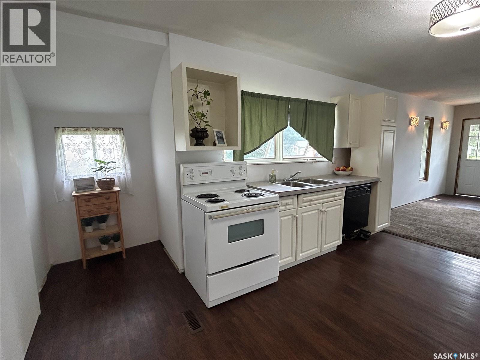 806 5th AVENUE SW - 7