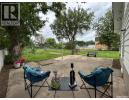 806 5th Avenue Sw, Moose Jaw, SK S6H5W3 Photo 18