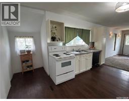 806 5th Avenue Sw, Moose Jaw, SK S6H5W3 Photo 7