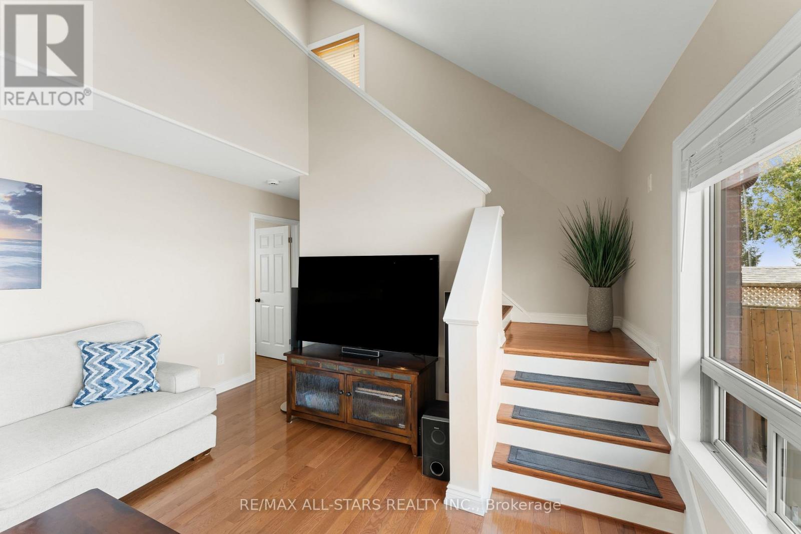97 CEDAR GROVE DRIVE - 23