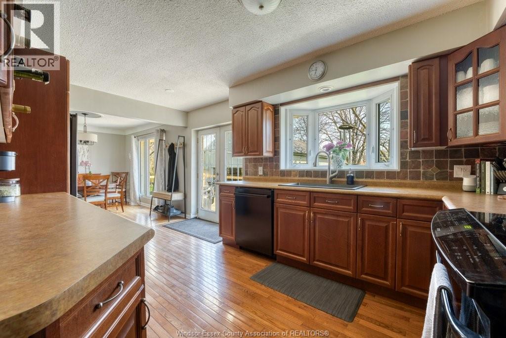 326 CENTRE STREET - 10