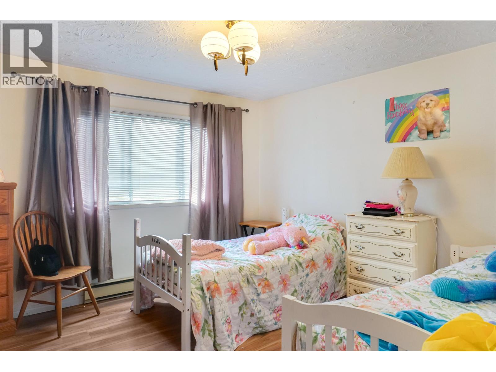 5 GREBE STREET - 9