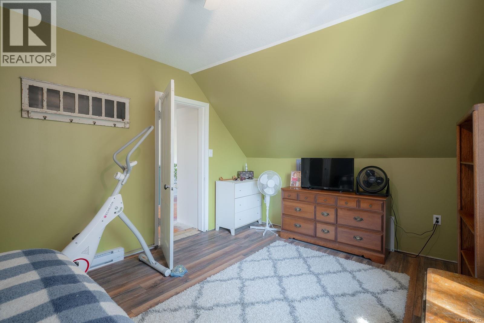 5114 Josephine St - 23