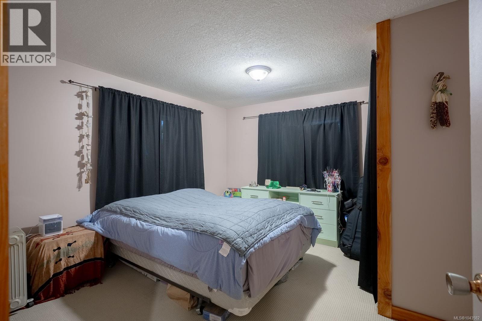 5114 Josephine St - 24