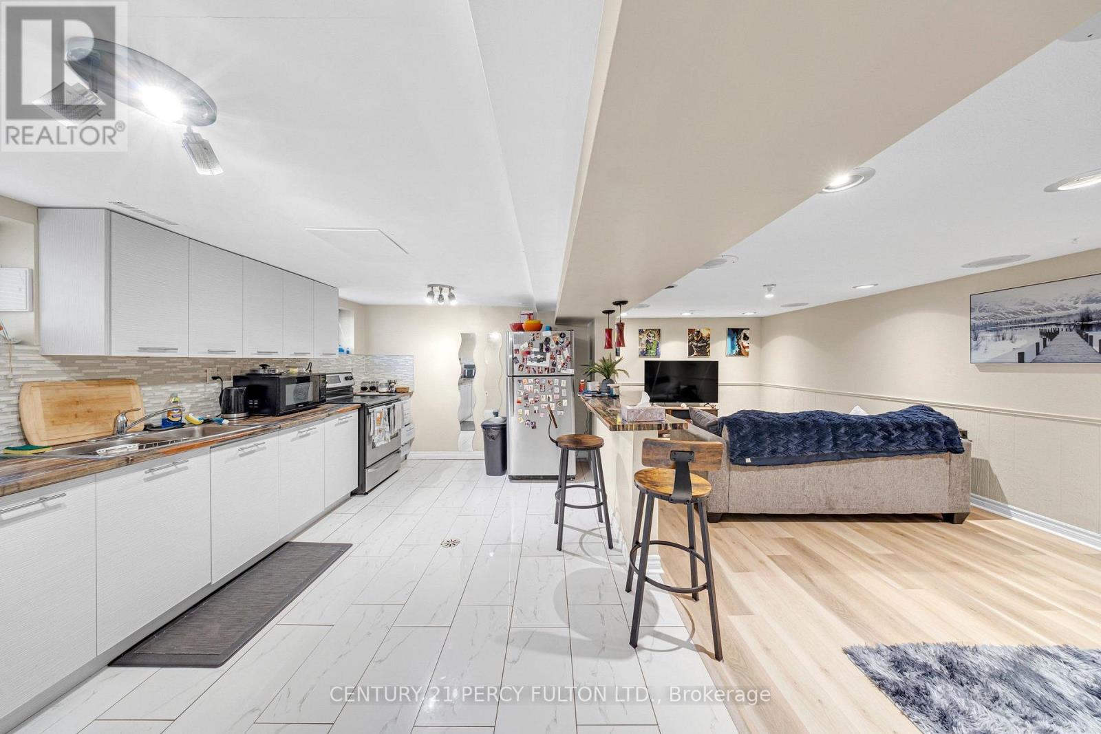 714 LUBLIN AVENUE - 21