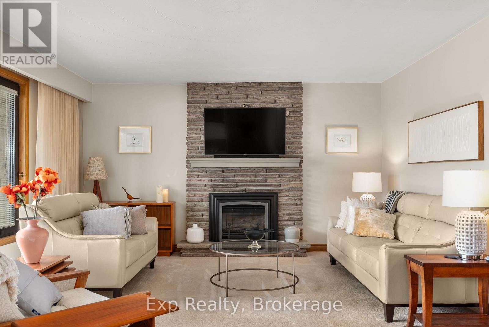 1325 TOWNLINE ROAD N - 10
