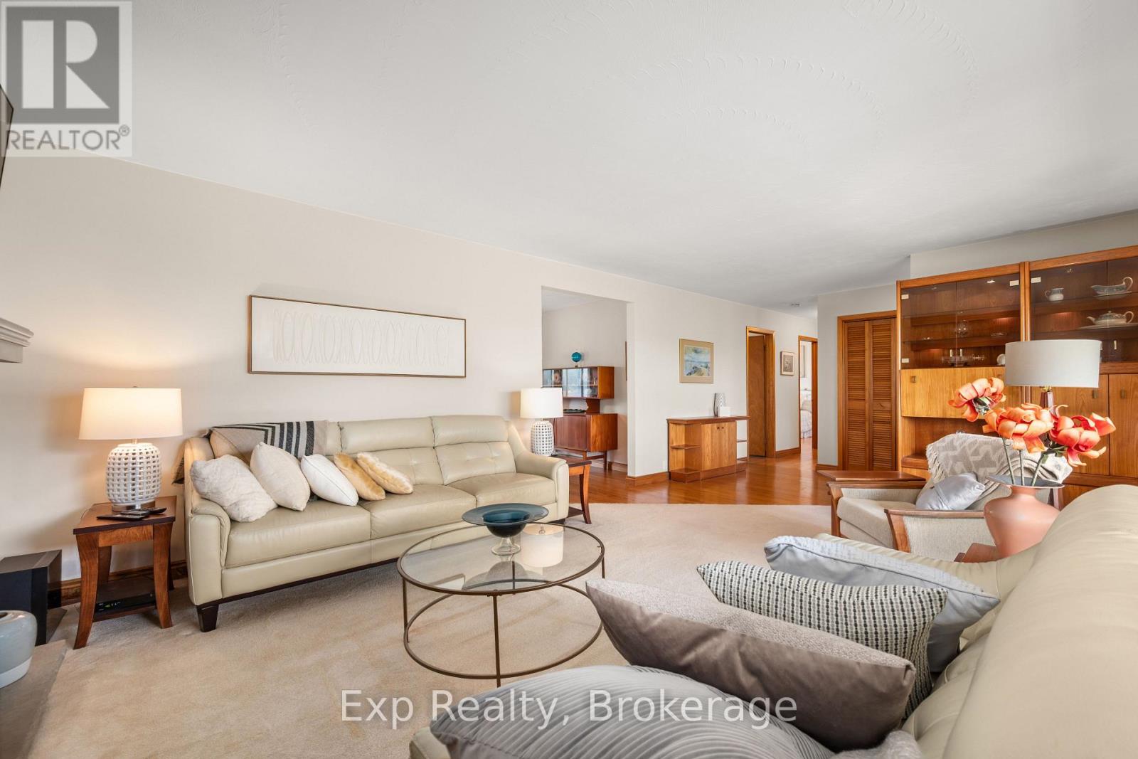 1325 TOWNLINE ROAD N - 11