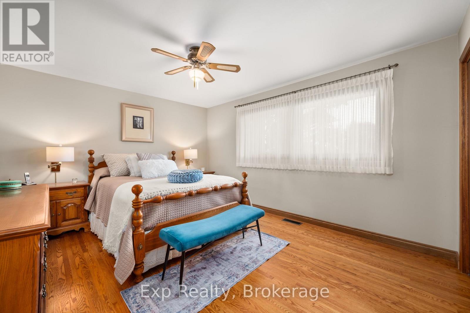 1325 TOWNLINE ROAD N - 12