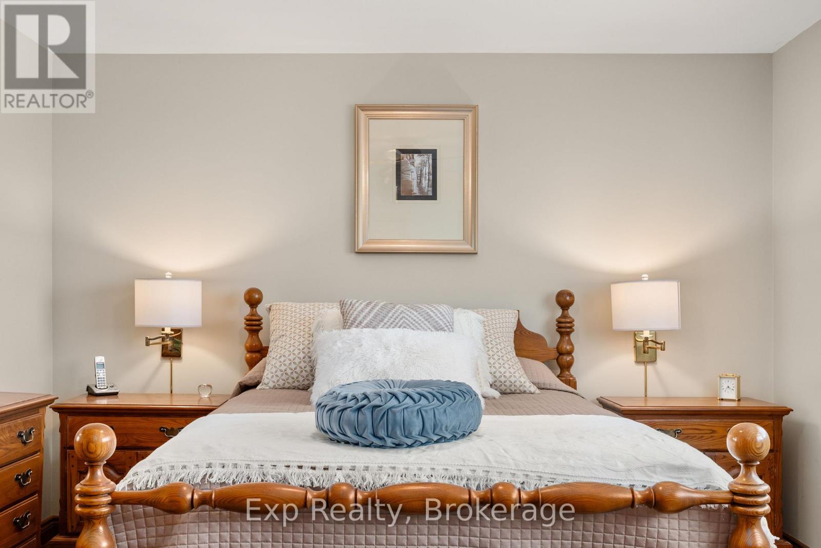 1325 TOWNLINE ROAD N - 13