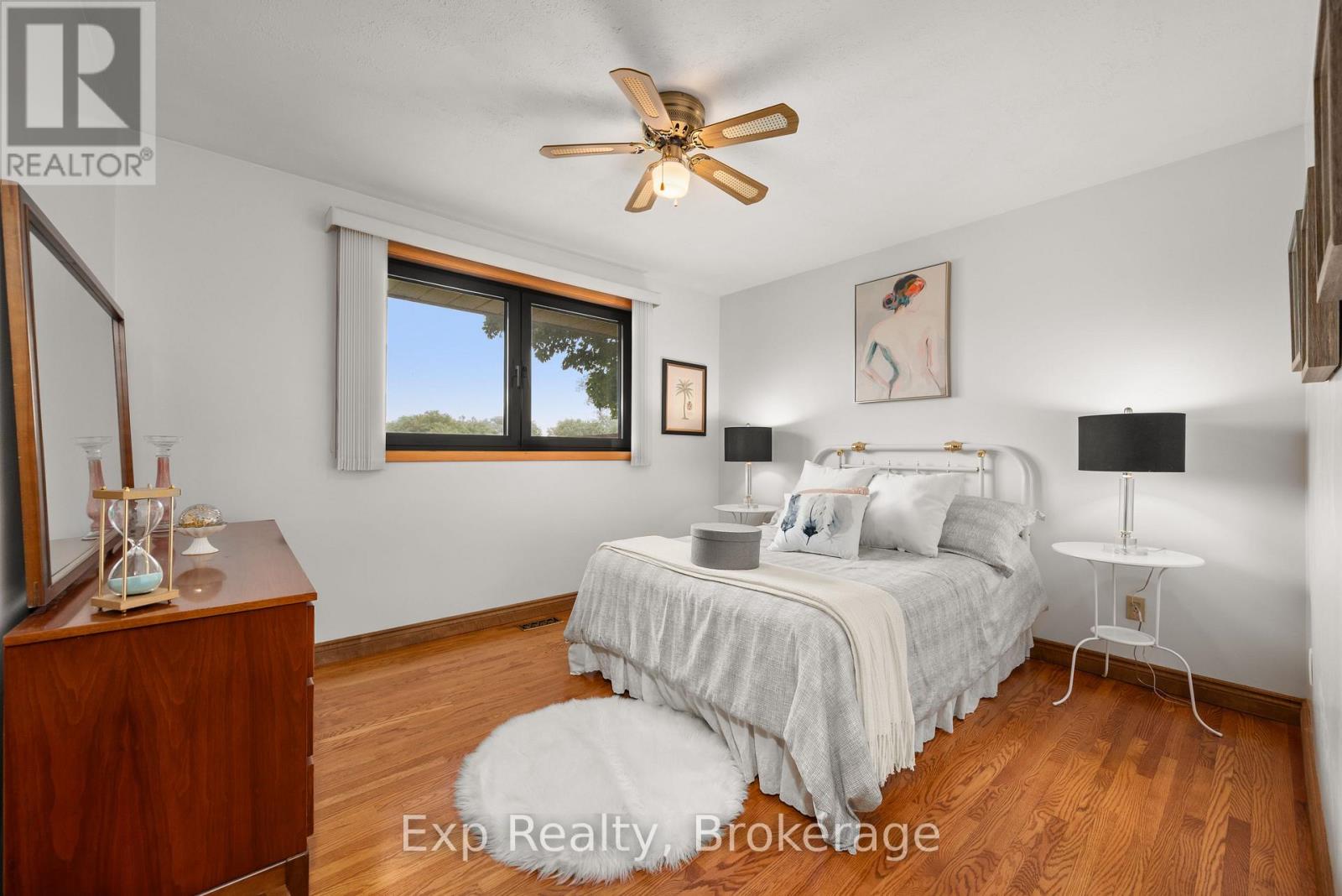 1325 TOWNLINE ROAD N - 14