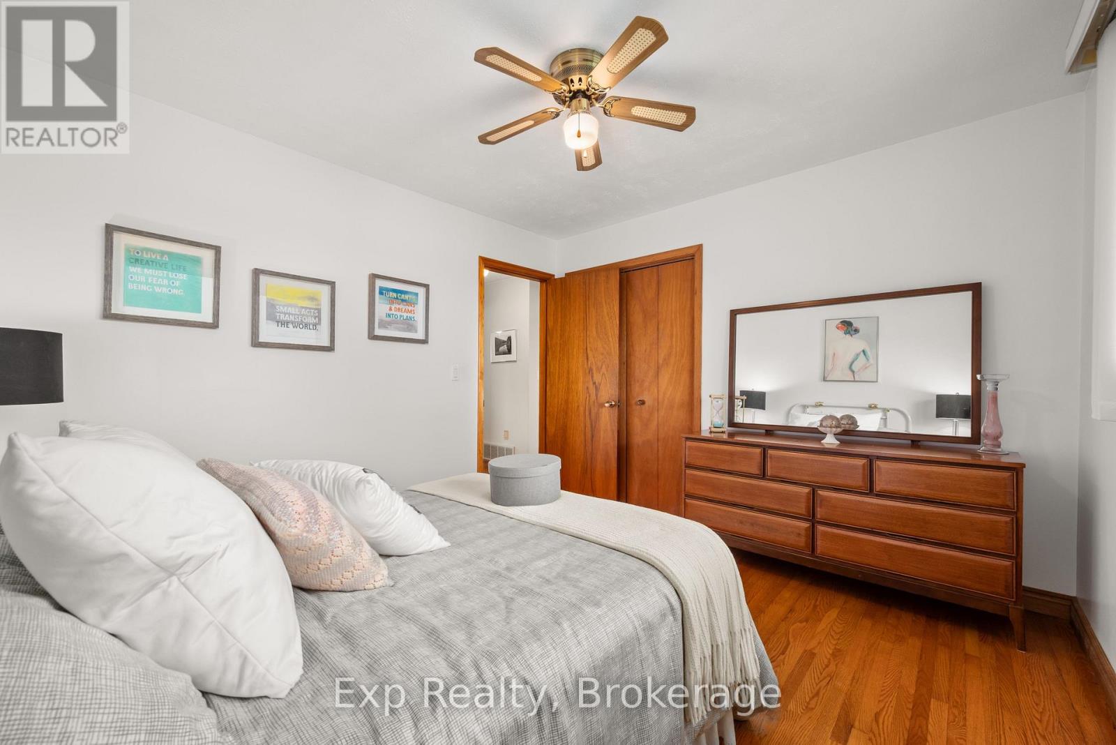 1325 TOWNLINE ROAD N - 15