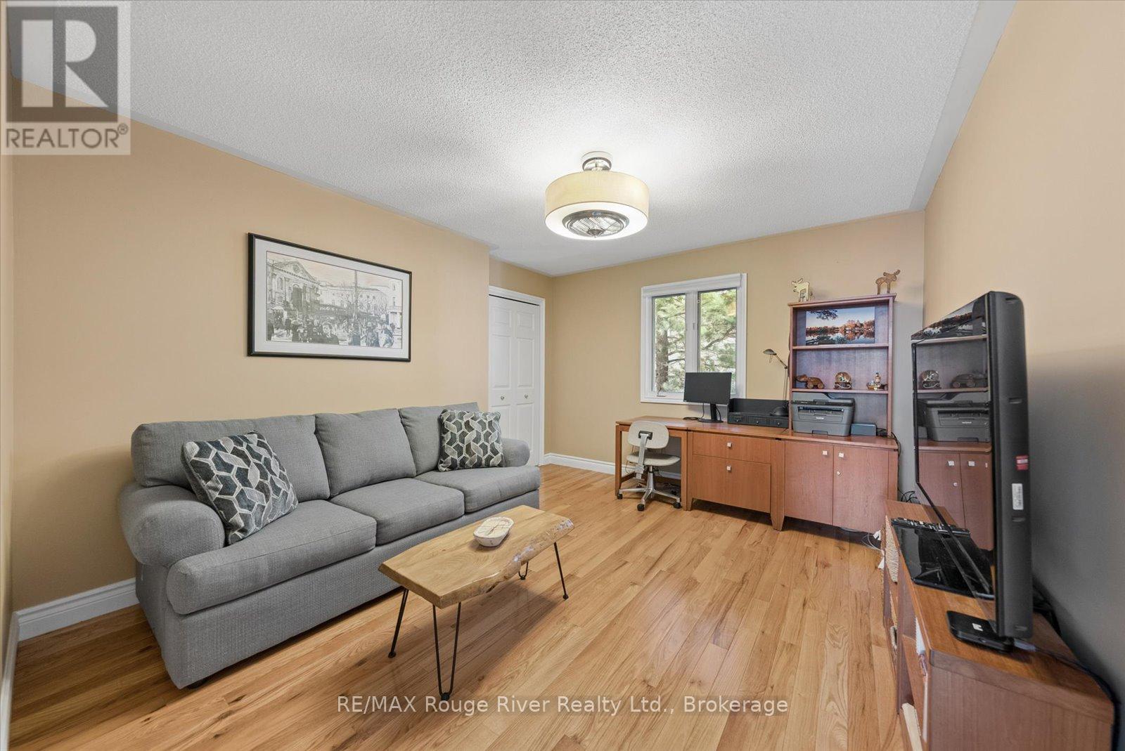 66 TIPPERARY ROAD - 16
