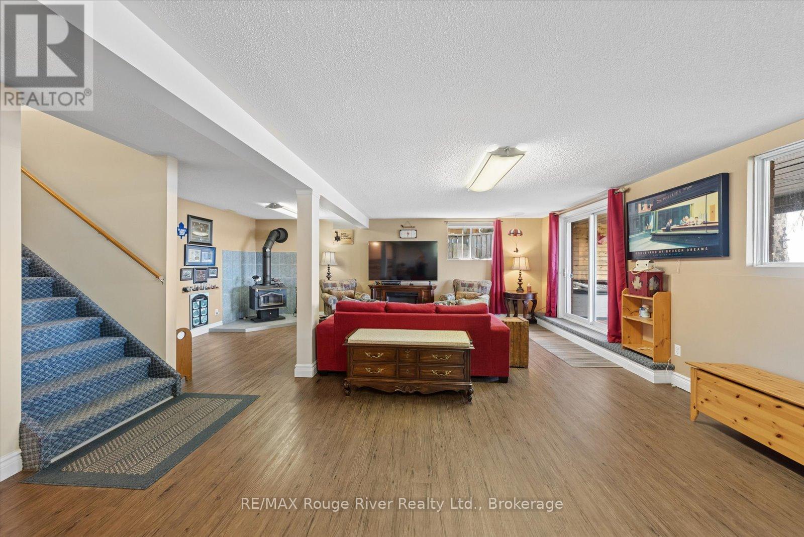 66 TIPPERARY ROAD - 19