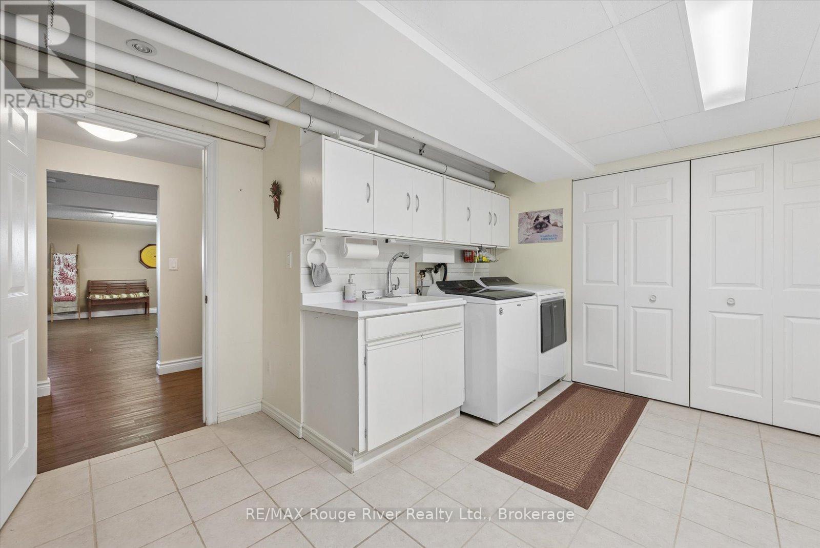 66 TIPPERARY ROAD - 25